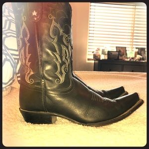 Tony Lama Women’s Cowgirl Boots